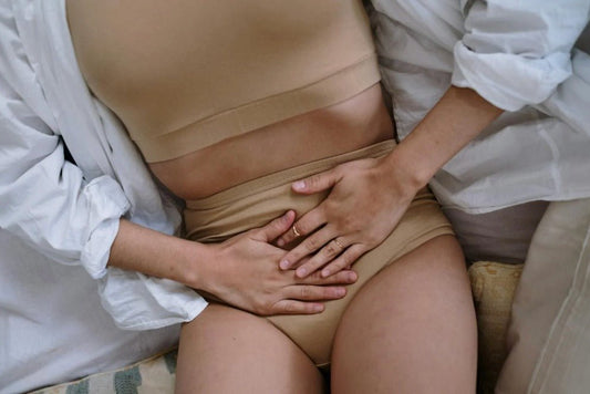 What happens to clots with period underwear? - Asan India